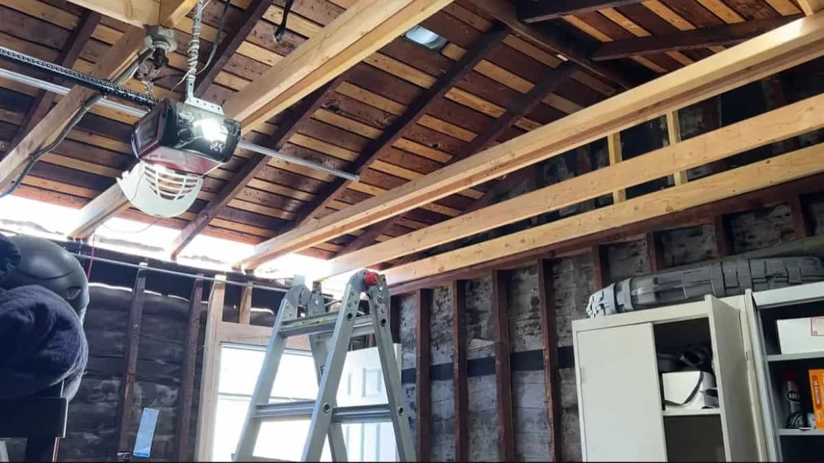 garage ceiling joist spacing