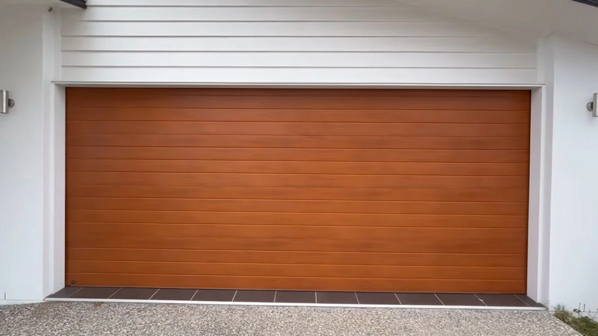 seal a garage door to make a room